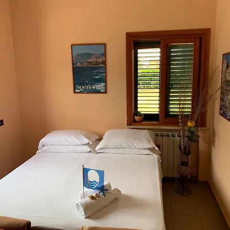 فندق مبيت وإفطار Ostelllo Marina Di *